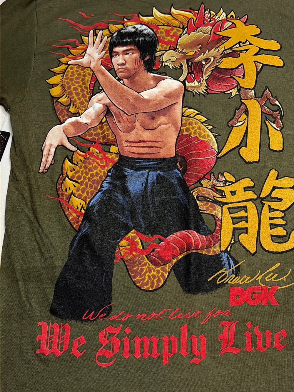 DGK Bruce Lee Signed Print Olive Green T-shirt NWT Boys Small